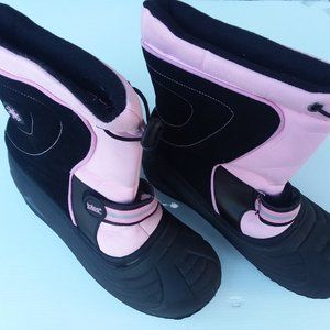 Totes Pink & Black Winter Snow Boots